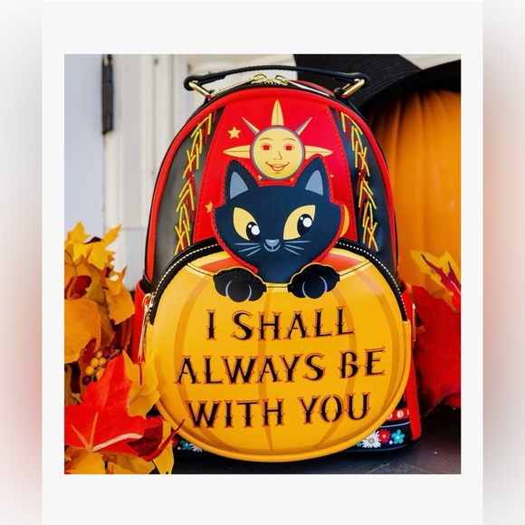 Loungefly Hocus Pocus Dani Binx Mini Backpack - Picture 2 of 6